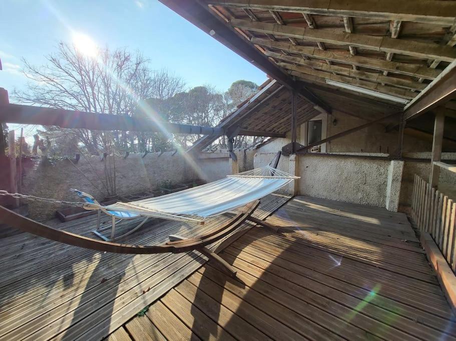Maison 3 Chambres Avec Piscine Couverte Lespignan المظهر الخارجي الصورة