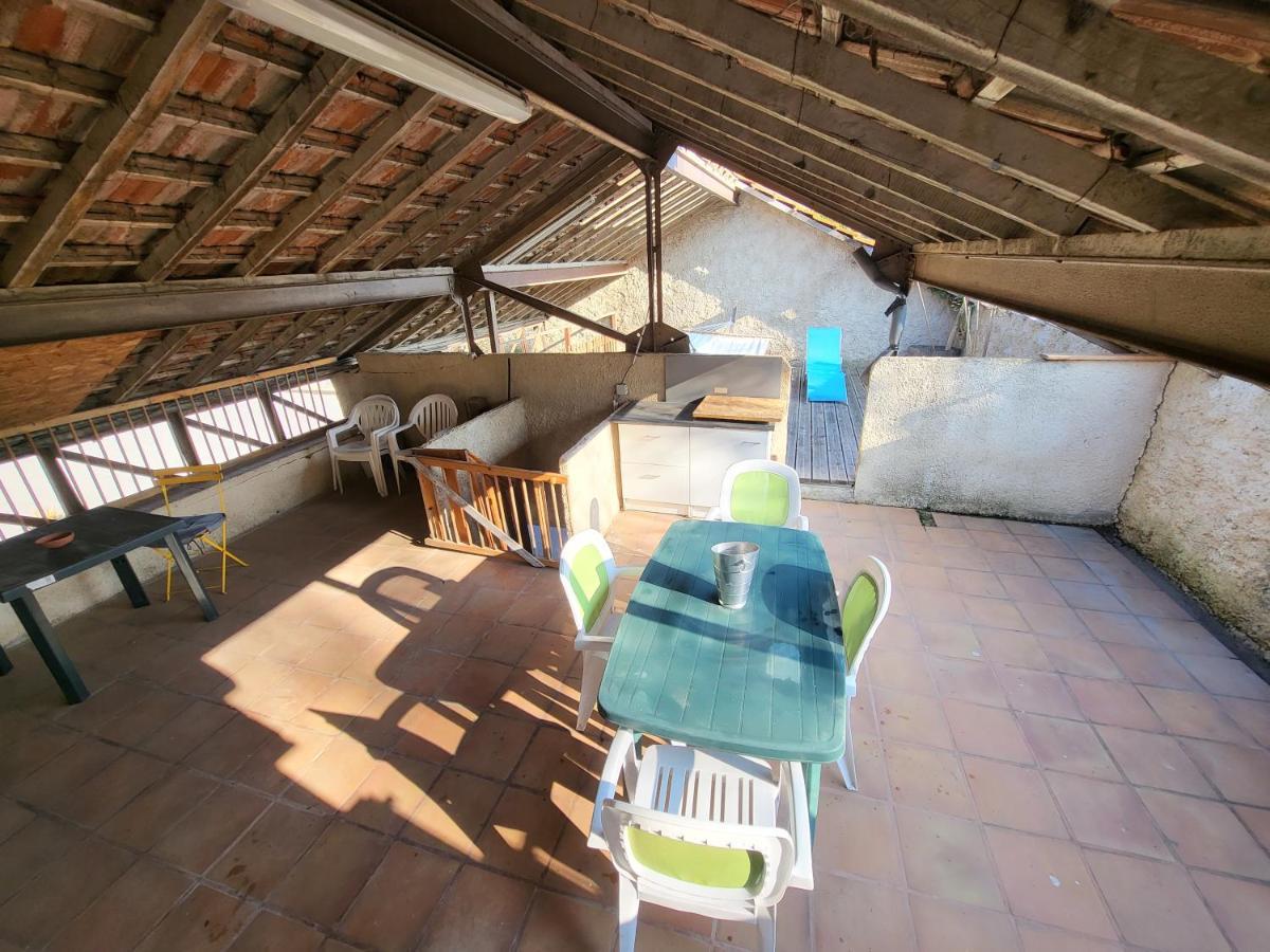 Maison 3 Chambres Avec Piscine Couverte Lespignan المظهر الخارجي الصورة